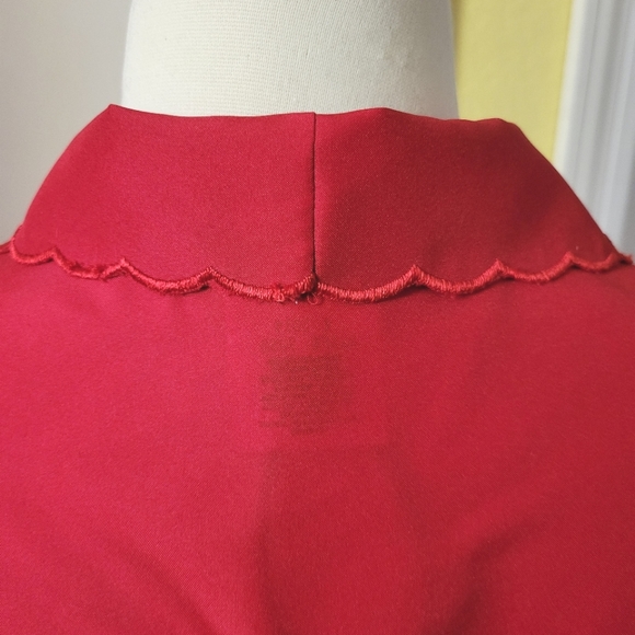 Beautiful Vintage Red Button Down Blouse made by Nikki - Picture 4 of 14